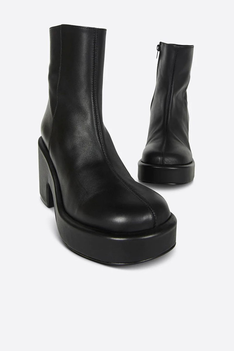 Women INTENTIONALLY BLANK | Ib Maria Platform Boot - Black